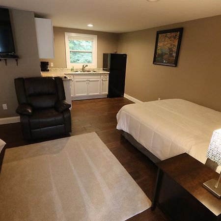 Brimley Motel Suites المظهر الخارجي الصورة